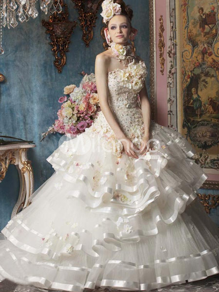 White Rococo Ball Gown Strapless MultiLayer Net Flower Wedding Dress