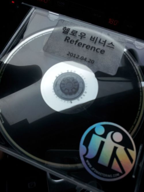 헬로비너스 마스타CD수령!~ &#8220;HELLOVENUS master CD received!&#8221;