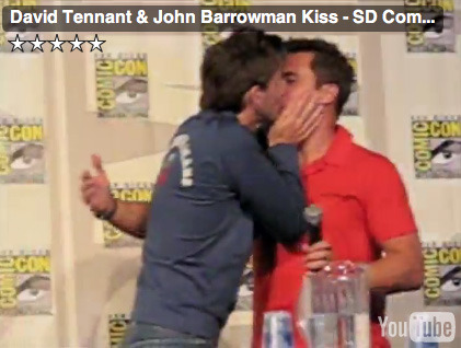 John+barrowman+and+david+tennant+kiss