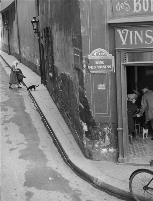 luzfosca: André Kertész Rue des Ursins, Paris, 1931 