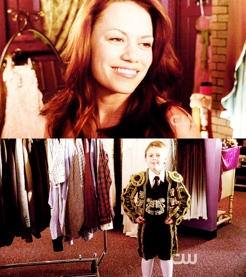 othcaps-: One Tree Hill: 7x22| Almost Everything I Wish I’d Said The Last Time I Saw You.. 