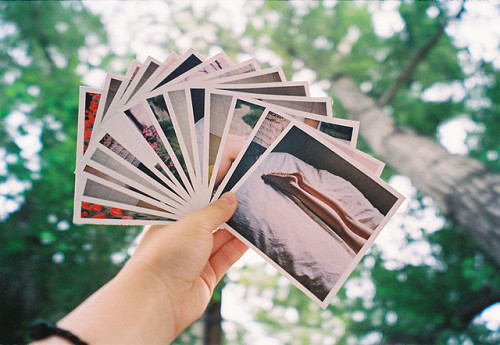 handfulofthorns: postcards by misspiano on Flickr. 